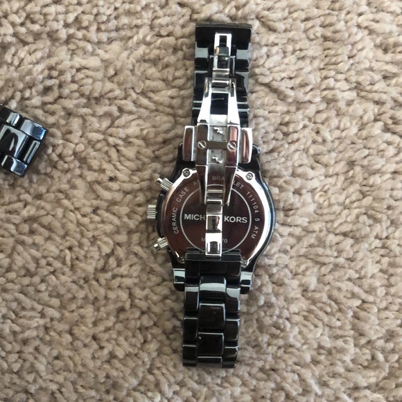 Black ceramic Michael Kors watch main image 4